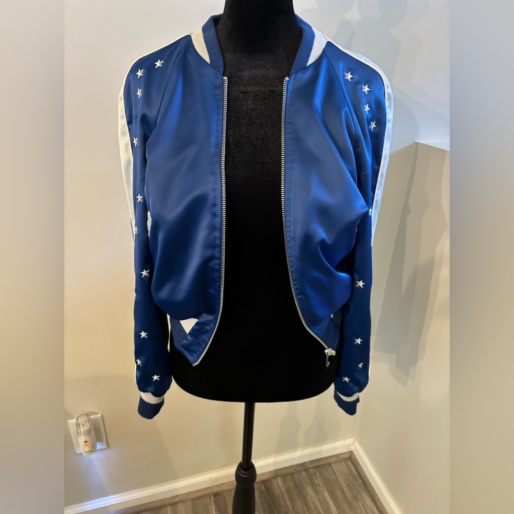 bebe Brand New Reversible Jacket in XS.